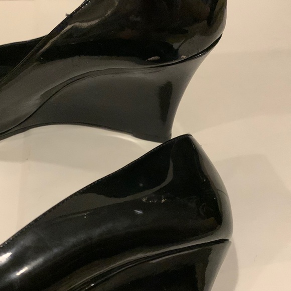Authentic Gucci open toe wedges - Picture 5 of 6